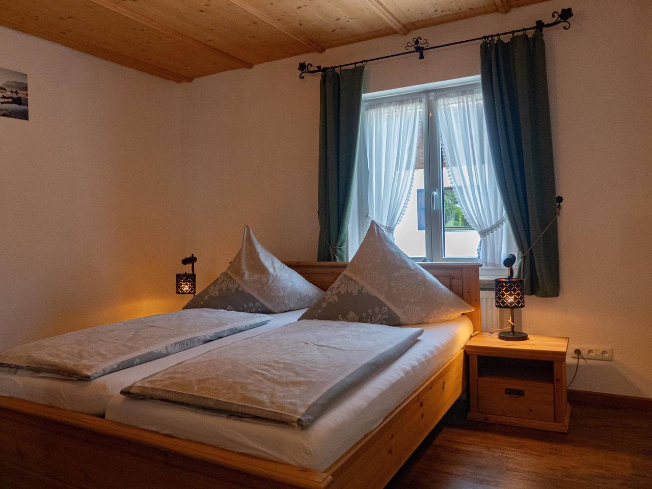 Ganze Ferienwohnung, "Franzi" - Fewo/2 Schlafräume/Dusche, Wc in Mittenwald, Bayerische Alpen
