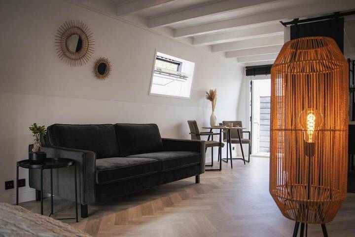 Loft voor 2 personen, with Balkon and Terras as well as Uitzicht in Alkmaar