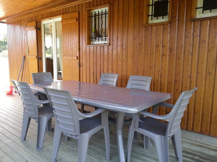 Chalet pour 8 personnes, avec terrasse ainsi que jardin et piscine dans le Lot-et-Garonne - 3