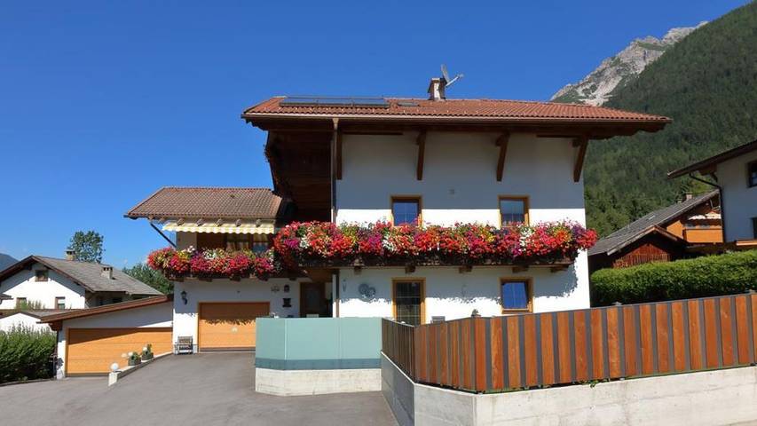 Ferienwohnung für 5 Personen, mit Garten