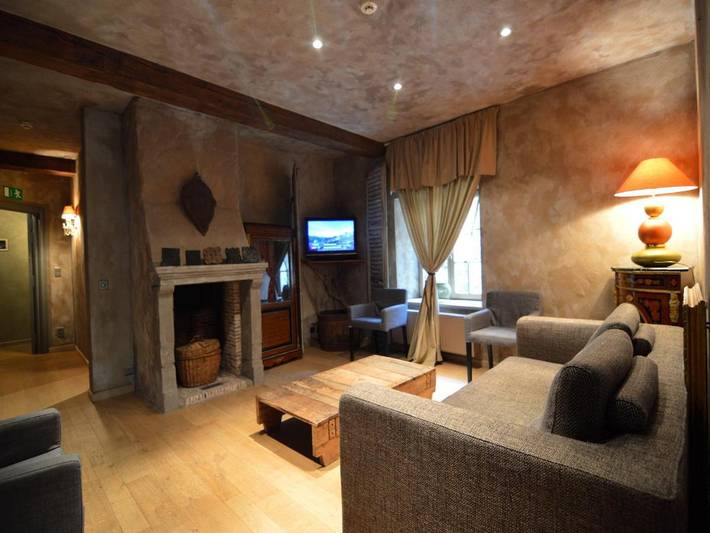 Location de vacances pour 16 personnes, avec piscine et sauna ainsi que terrasse et jardin dans Orchimont - 3