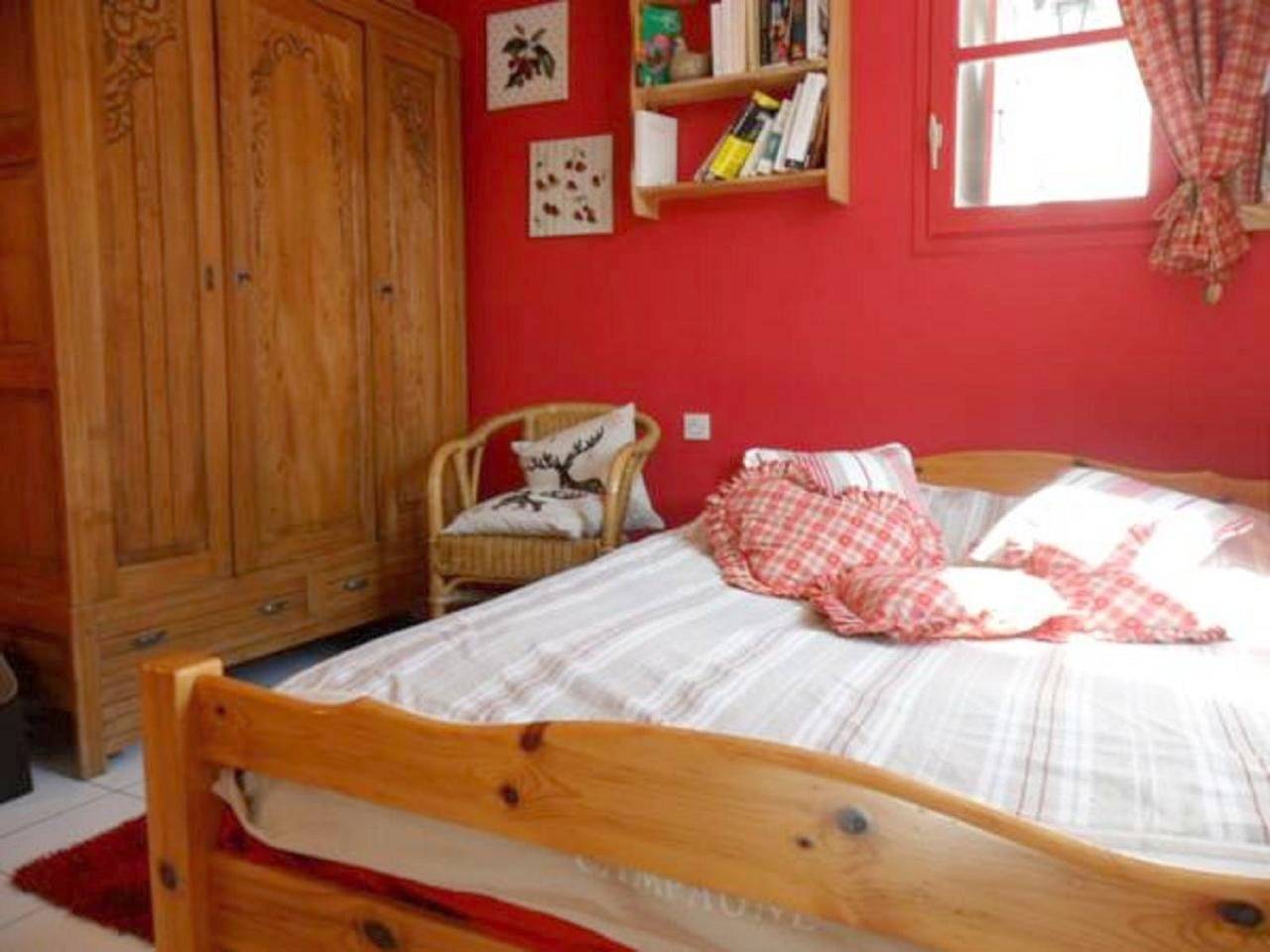 Gite Hôtel chambre d' hôtes et roulottes et du Ternois in Saint-Pol-sur-Ternoise, Région d'Arras