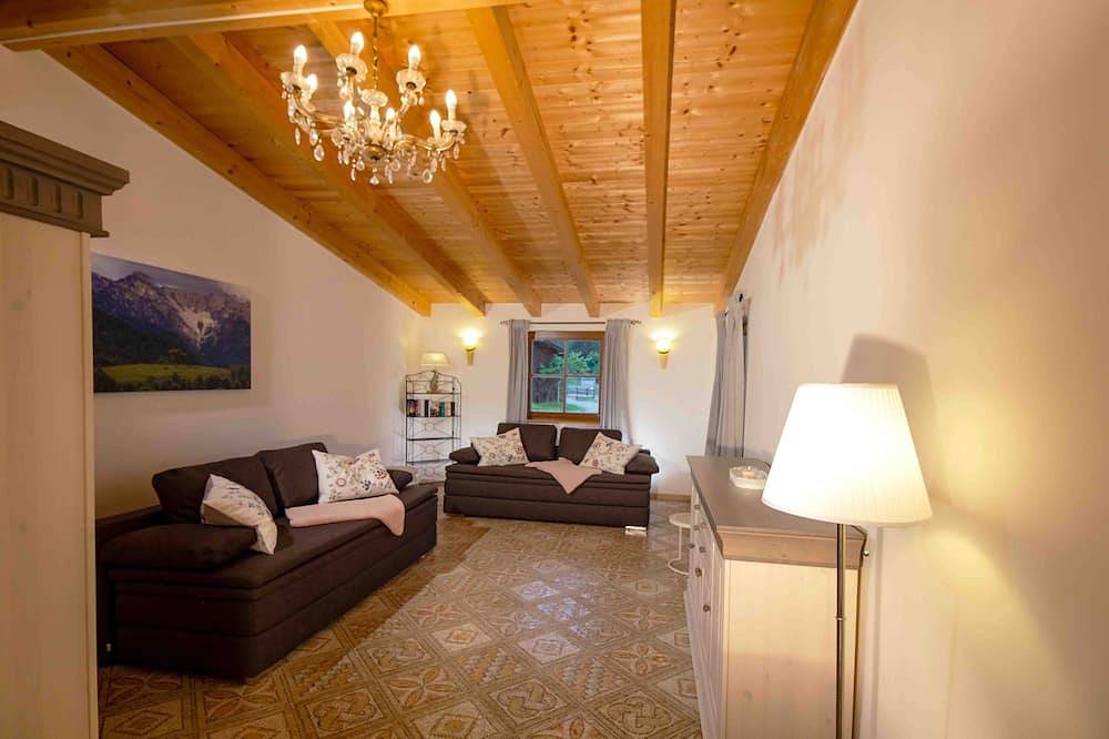 Ganze Wohnung, Direkt am Murnauer Moos-Premium Ferienwohnung in absoluter Traumlage in Murnau am Staffelsee, Das Blaue Land