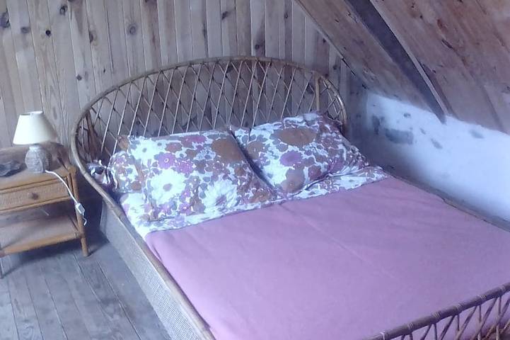 Location de vacances pour 5 personnes, avec terrasse et jardin à Poullaouen - 3