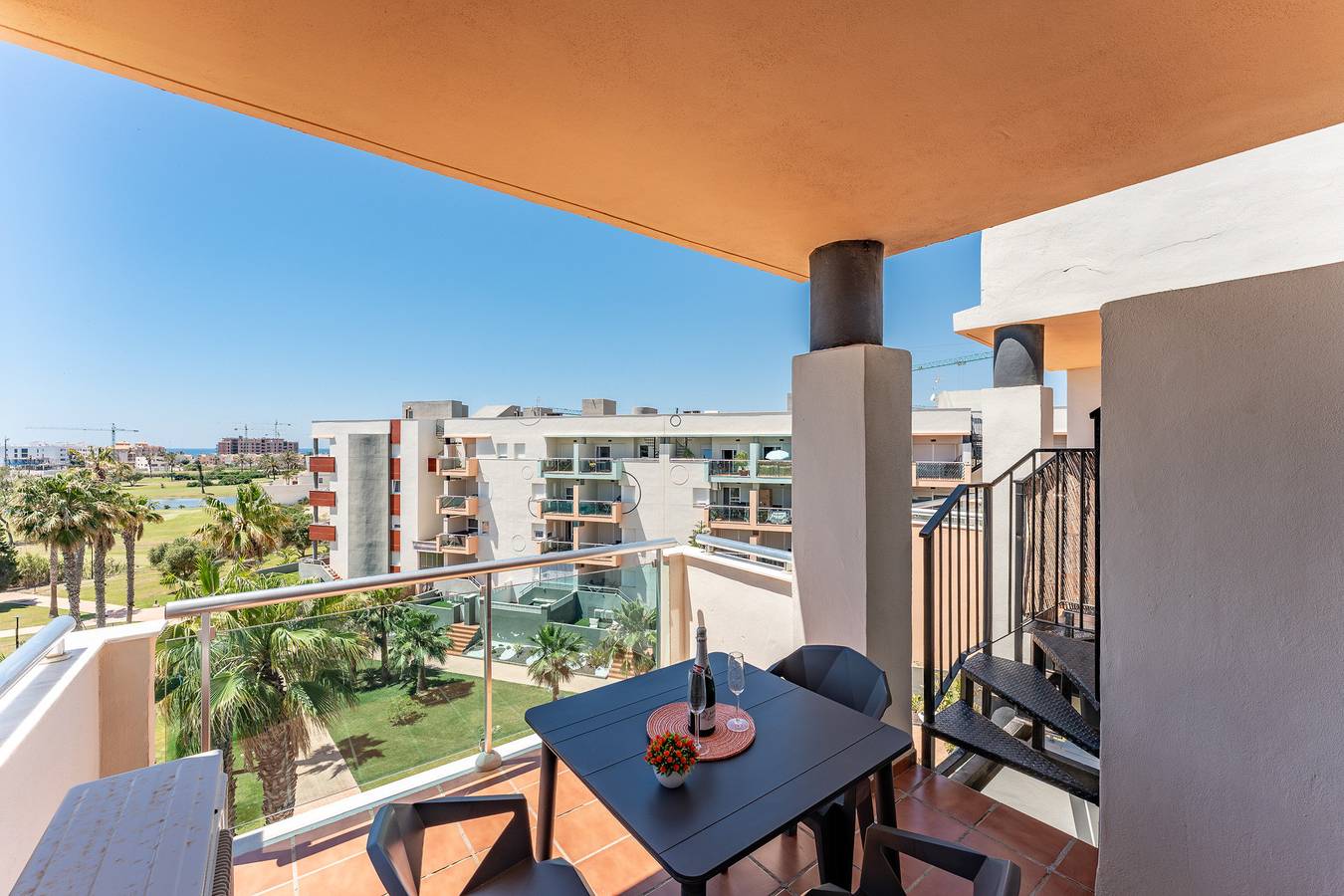 Apartamento entero, Almeriasuite 3301 Palm Beach in Almerimar, El Ejido