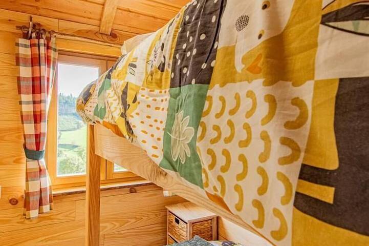 Location de vacances pour 4 personnes, avec jacuzzi ainsi que piscine et jardin dans Anglure-sous-Dun - 4