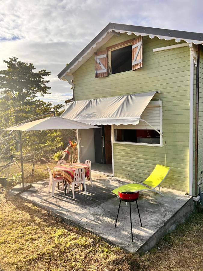 Location de vacances pour 4 personnes, avec piscine ainsi que jardin et terrasse à Terre-de-Bas - 4