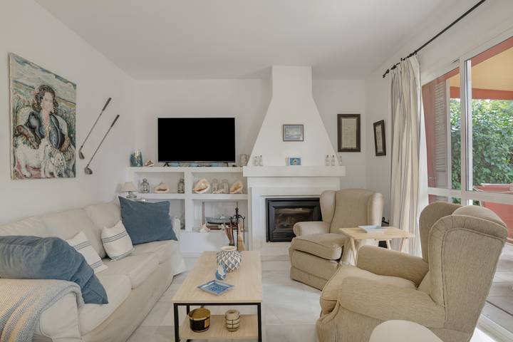 Casita de campo 'Rocio' con terraza privada, Wi-Fi y aire acondicionado in El Puerto de Santa María, Costa de la Luz