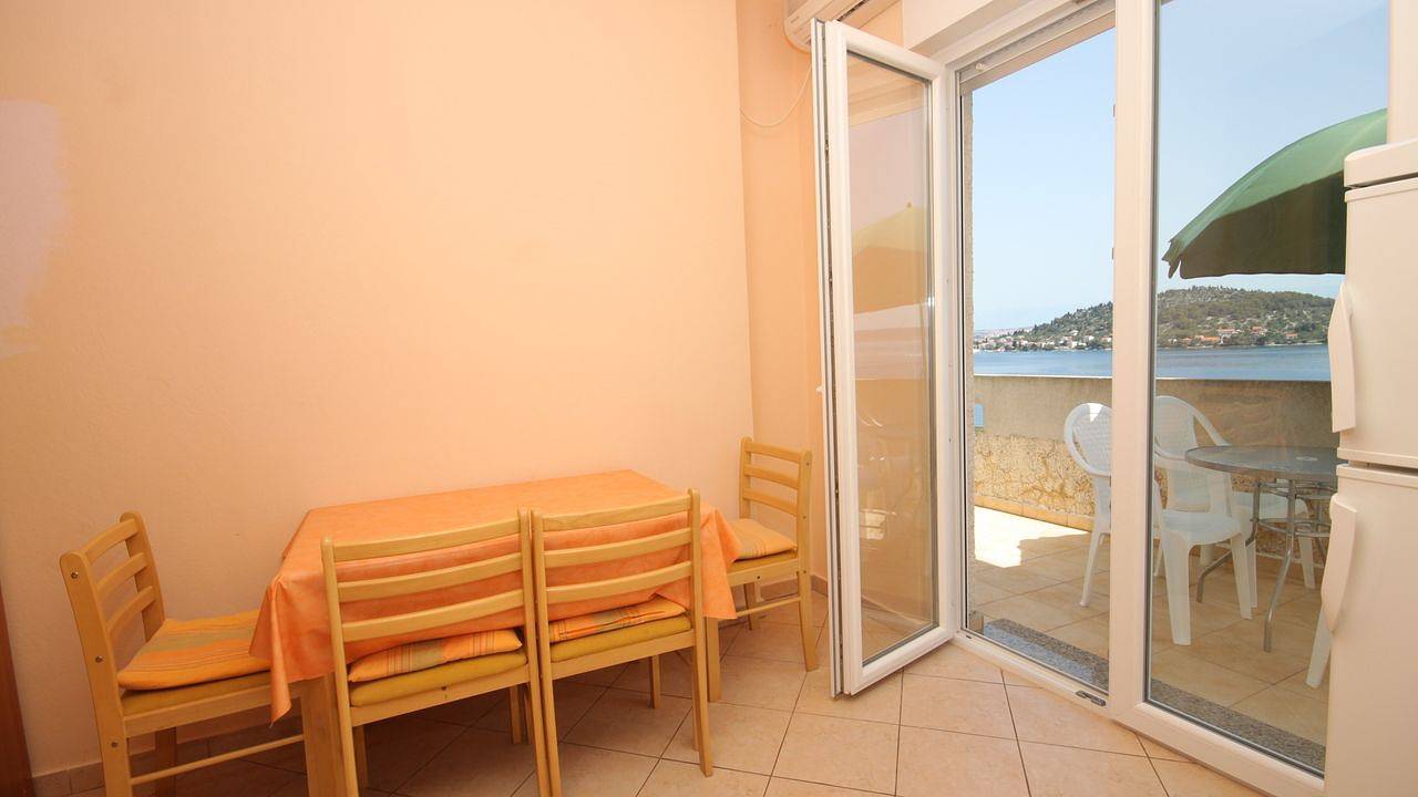 Ganze Ferienwohnung, Ferienwohnung für 4 Personen (42 m²) in Kali in Kali, Insel Ugljan