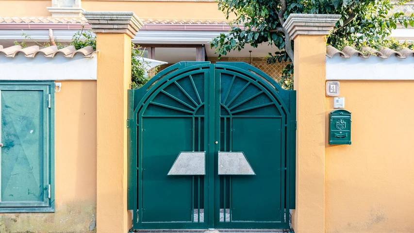 Villa per 4 persone, con giardino a Pomezia