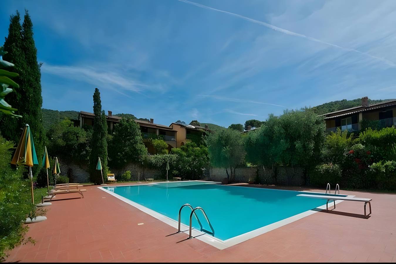 Appartement entier, Appartement « Nisportino Vista Mare » avec vue mer, Wi-Fi et climatisation in Rio nell'Elba, Riotorto