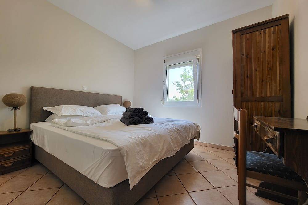 2 gemütliche Ferienhäuser idyllisch im Olivenhain in Chrisi Akti, Thassos