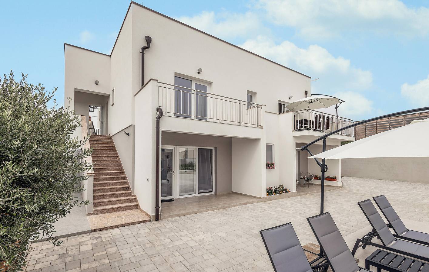 Casa vacanza a Zara a partire da 312€ a notte