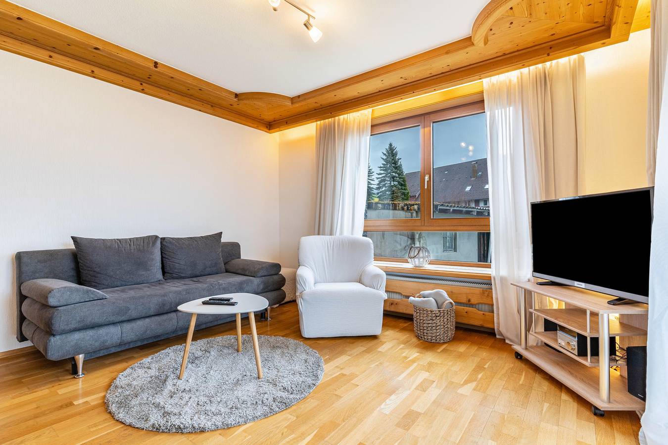 Apartamento entero, Apartamento 'Ferienwohnung Schwarzwald' con vistas a la montaña, terraza compartida y Wi-Fi in Baiersbronn, Selva Negra Central