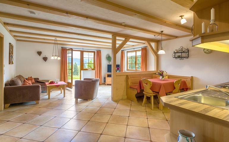 Ferienwohnung für 4 Personen, mit Garten