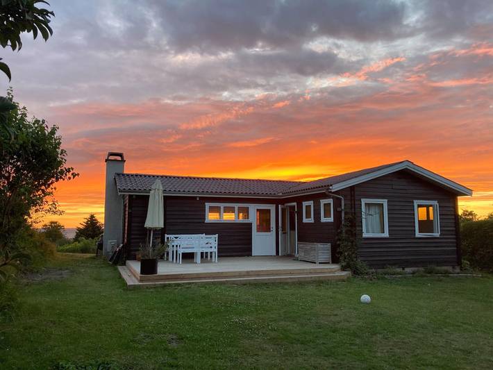 Ferienhaus für 7 Personen, mit Terrasse und Garten sowie Seeblick