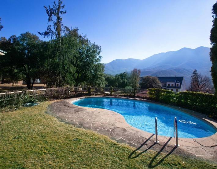 Casa rural para 10 personas, con jardín y balcón en Osona - 2