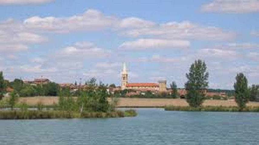 Gîte pour 7 personnes, avec terrasse et vue dans Saramon - 4