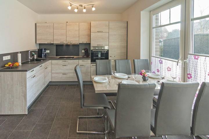 Ferienhaus für 6 Personen, mit Garten und Terrasse in Norden