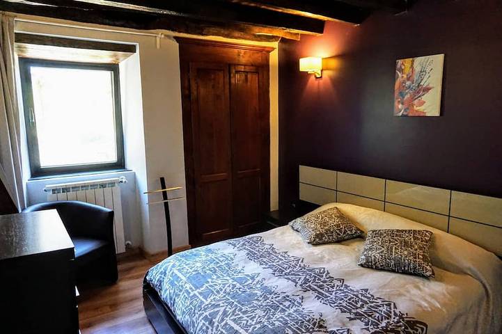 Location de vacances pour 8 personnes, avec jacuzzi ainsi que jardin et terrasse à Valcarlos - 4