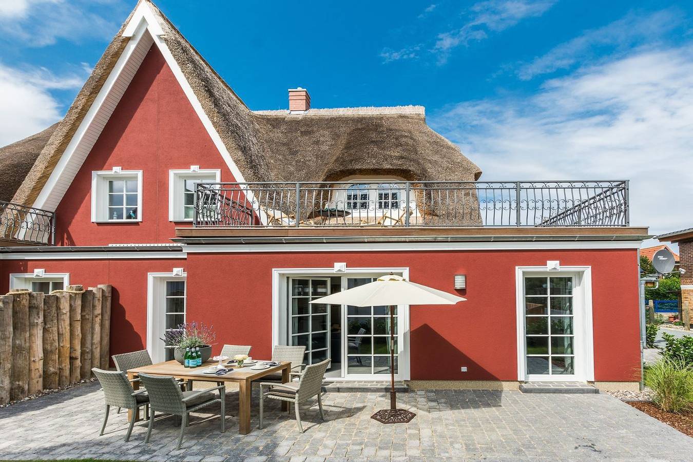 Ferienhaus "Dünenhaus" - Doppelhaushälfte ca.136 m² für 2-6 Personen in Wustrow, Fischland