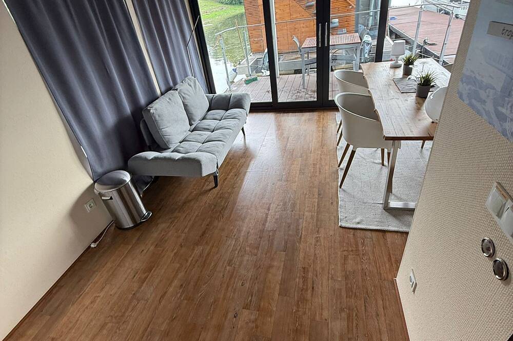 Houseboat villa. nautica in Wiesbaden, Rheingau