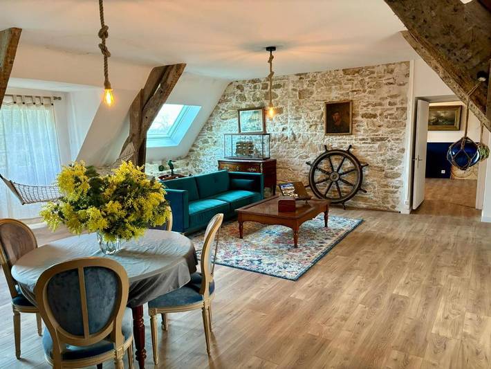 Gîte pour 2 personnes, avec jardin ainsi que terrasse et vue à Casson