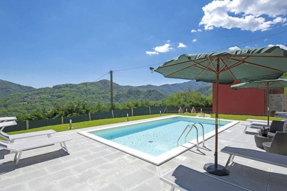 Agriturismo per 2 Persone in Tresana, Val di Magra