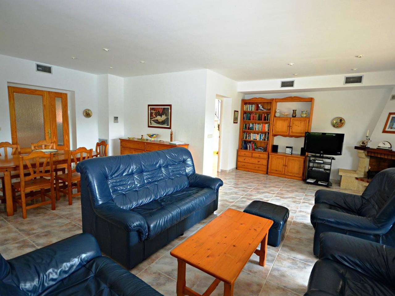 Geräumiges Ferienhaus: Pool, A/C, Wlan, Garten, Grill, Klavier - für Familien ideal! in Sant Pere Pescador, Oberampurien