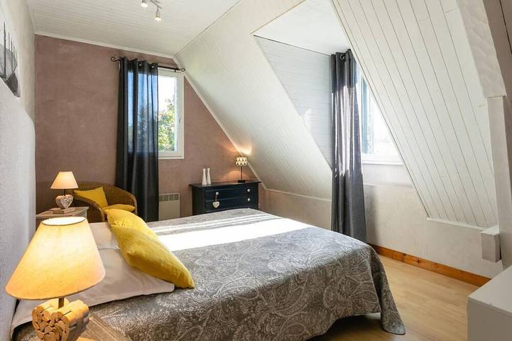 Gîte pour 6 personnes, avec jardin, animaux acceptés à Saint-Cybranet - 4