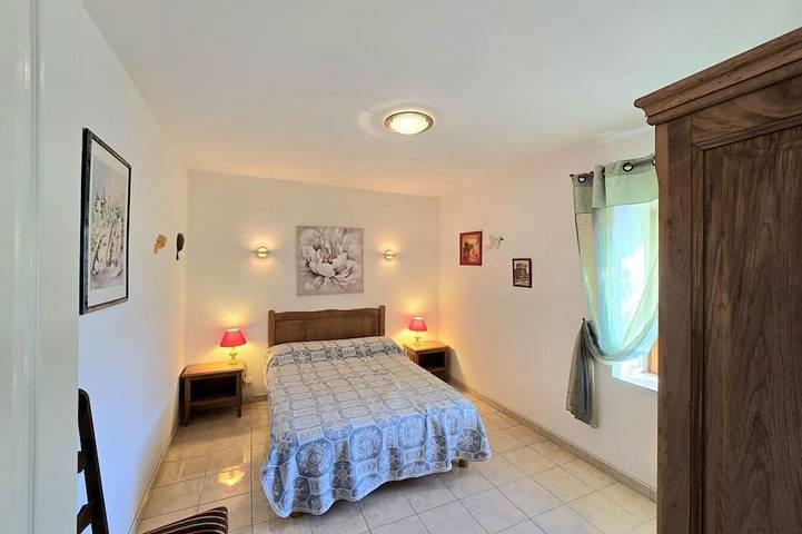 Gîte pour 12 personnes, avec jardin à Calviac-en-Périgord - 3