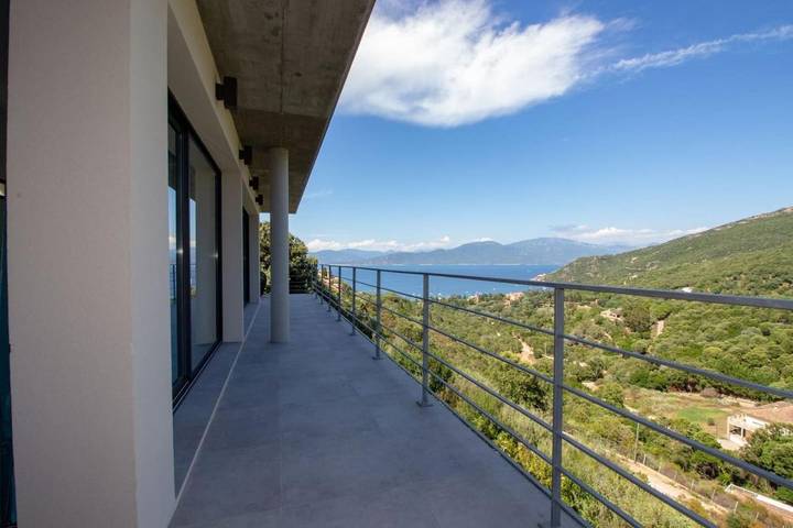 Villa pour 6 personnes, avec vue et jardin