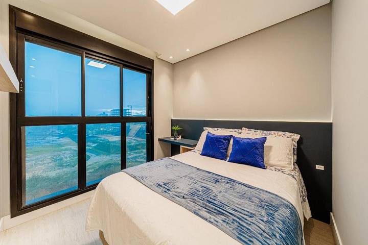 Gîte pour 3 personnes, avec jardin et piscine à Joinville