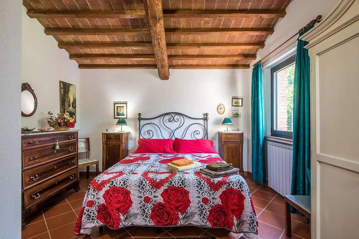 Villa tipica toscana, piscina privata e ampio parco privato. in Colle di Val d'Elsa, Siena e dintorni
