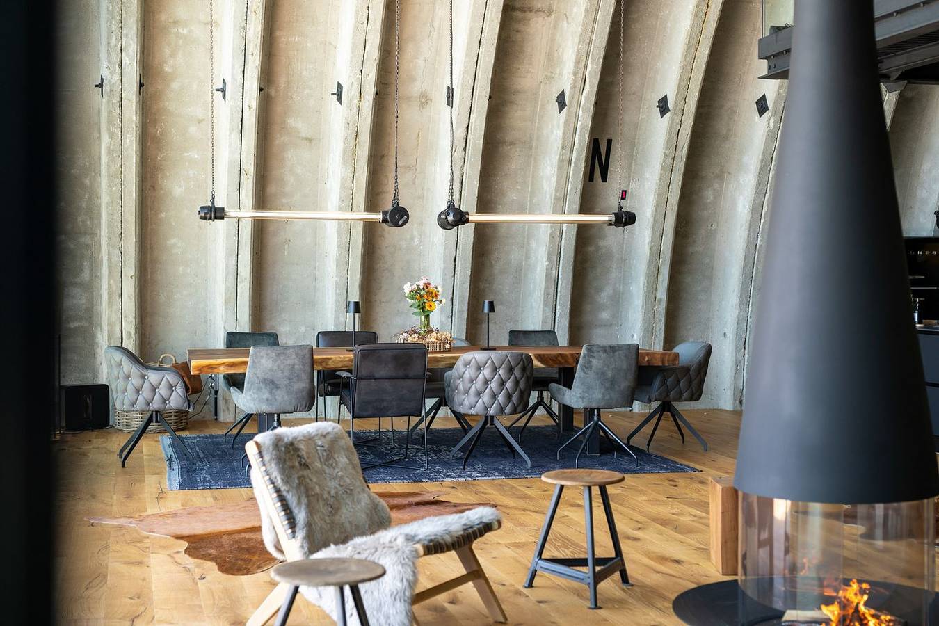 Exklusive freistehende Luxusvilla Shelterloft Airpark mit großem Garten in Lärz in Lärz, Müritz