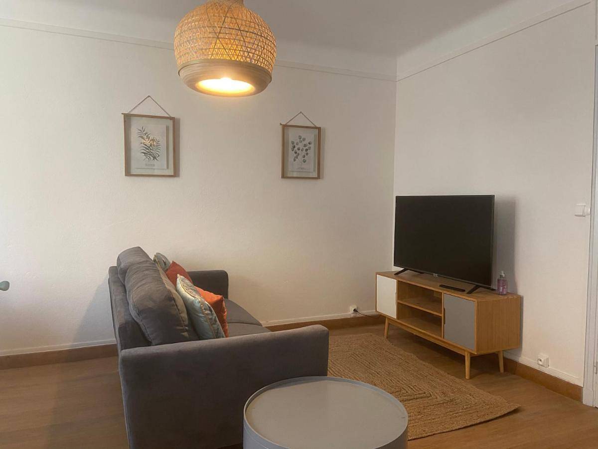 Appartement entier, Gîte en Rdc 72m2 - 2 chbres - Box Vélos - Parking in Bourg-Saint-Andéol, Privas (arrondissement)