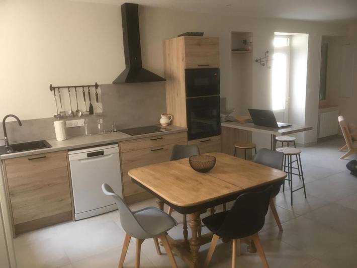 Location de vacances pour 2 personnes, avec terrasse dans Dun-sur-Auron - 2