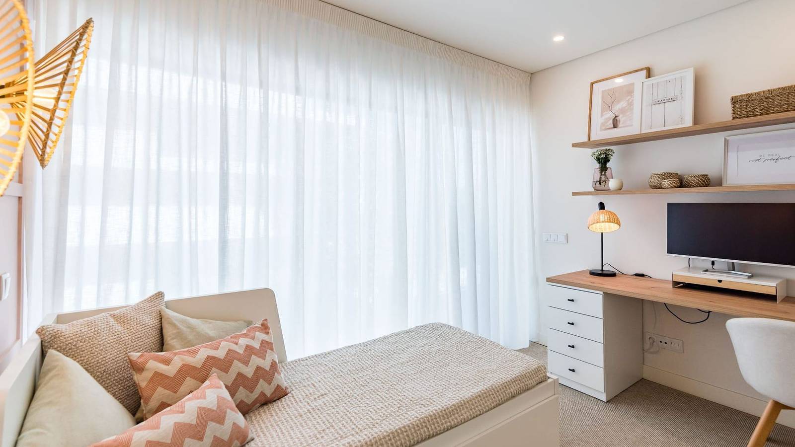 Appartamento intero, Appartamento vacanze per 6 persone con balcone in Alges, Lisbona