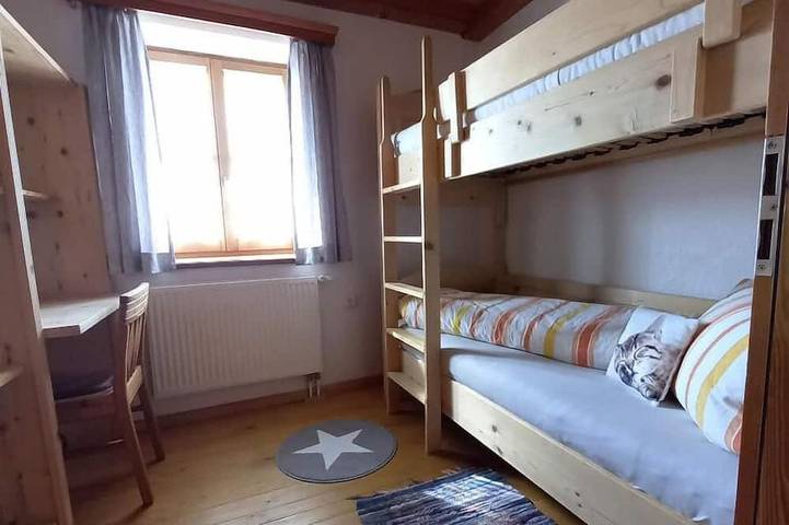 Ganze Wohnung, Ferienwohnung (60qm) im Landhausstil mit Balkon in Sankt Oswald-Riedlhütte, Šumava Mountains