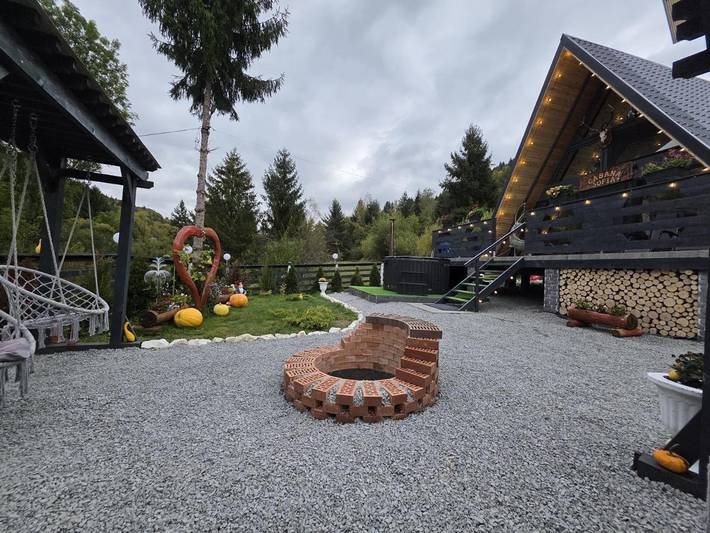 Gîte pour 8 personnes, avec jacuzzi ainsi que terrasse et jardin à Alba (Romania) - 2