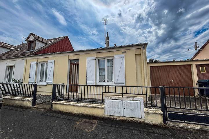 Gîte pour 4 personnes, avec Jardin à Châteauroux