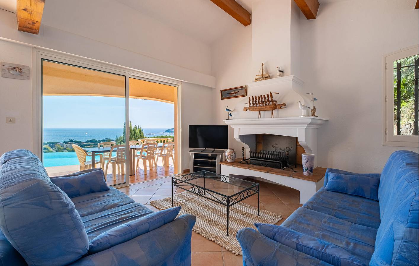 Appartement am Strand mit Pool und Parkplatz in Cavalaire-sur-Mer, Mittelmeerküste (Frankreich)
