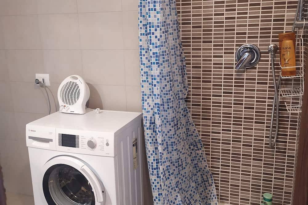 Apartamento entero, Casa de Pentágono in Guidonia Montecelio, Provincia de Roma
