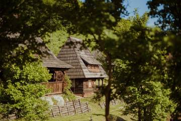Maison d’hôte pour 2 personnes, avec jardin ainsi que sauna et jacuzzi à Alba (Romania)