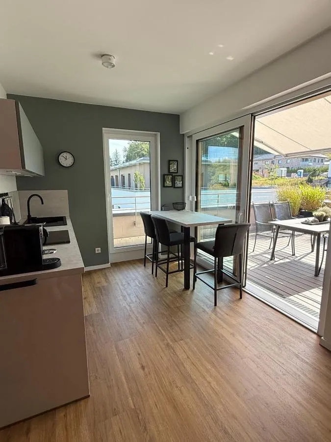 Ferienwohnung für 2 Personen, mit Ausblick und Terrasse - 1
