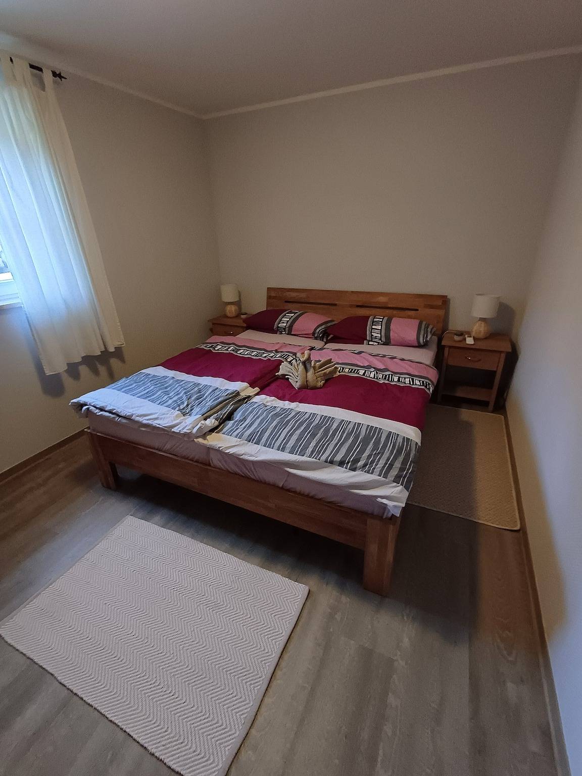 Ferienhaus 'Reiseoase' mit Seeblick, Wi-Fi und Klimaanlage in Bützow, Mecklenburgische Seenplatte