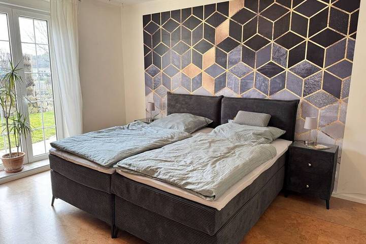 Ganze Wohnung, Schöne Wohnung für 2 Leute mit  W-Lan, Whirlpool, Tv, Innenhof und Haustiere erlaubt in Steinheim, Kreis Höxter