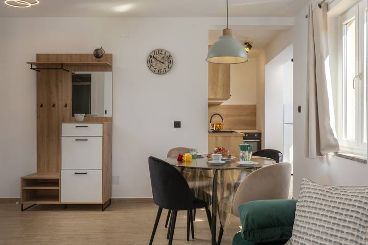 Ferienwohnung für 2 Personen, mit Balkon und Meerblick in Kroatien - 3