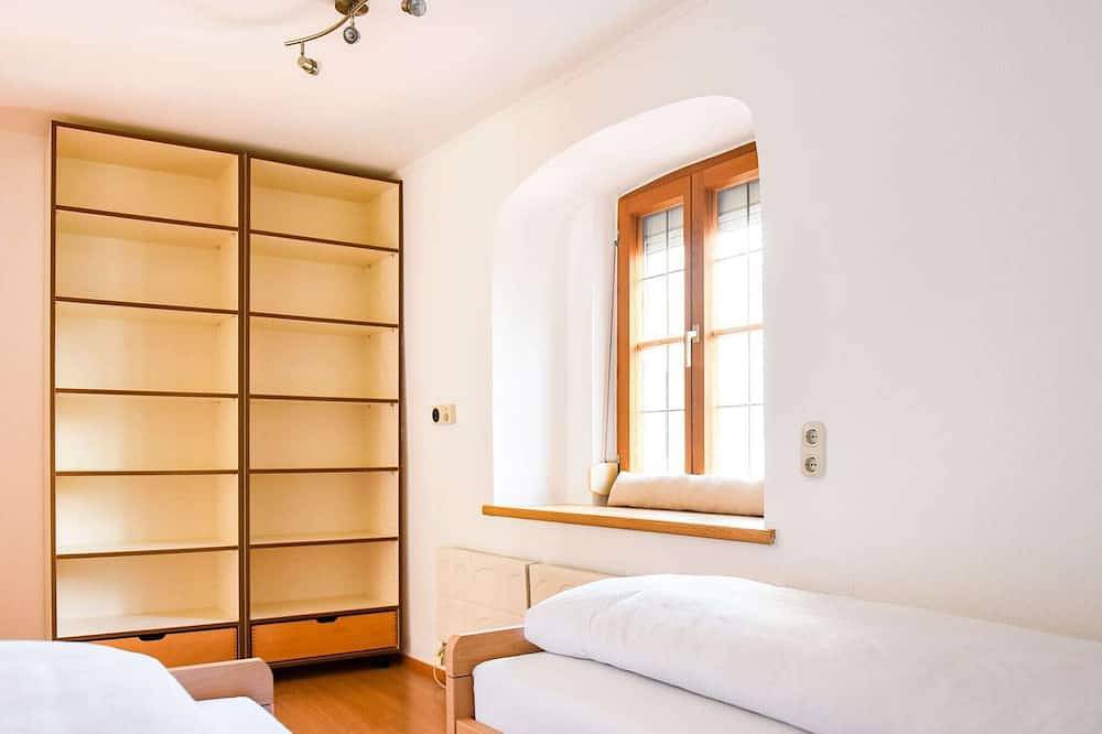 Ganze Wohnung, Wohnung in Brixlegg nahe Ski Juwel Pisten in Rattenberg, Kaisergebirge