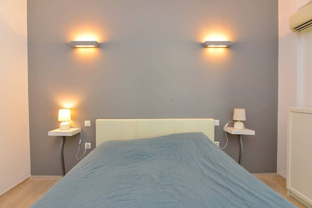 Geheel appartement, Athenian Riviera Vari next to the beach in Varkiza, Vari